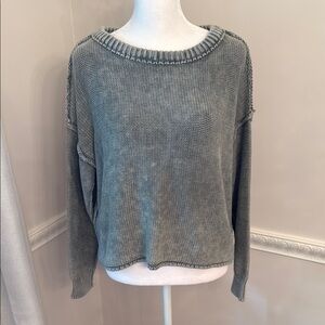 Vestique Gray Sweater